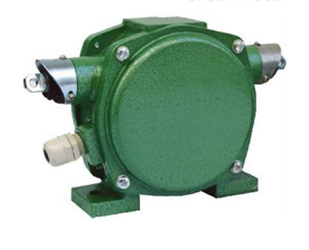 兩級跑偏開關(guān)XLPT-1、兩級跑偏開關(guān)XPK-1245生產(chǎn)廠家