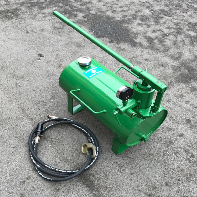 手扶式雙輪壓路機其他相關液壓設備1